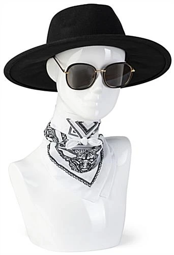 Female Mannequin Bust With Abstract Facial Features, Countertop – Glossy White