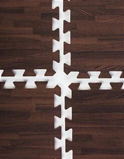 10’ X 10’ Interlocking Foam Mats, Set Of 26 Flooring Tiles - Cherry Wood Grain